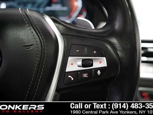 Used 2022 BMW X5 xDrive40i w/ Premium Package image 19