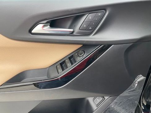 New 2026 Chevrolet Equinox ACTIV AWD/4WD image 11