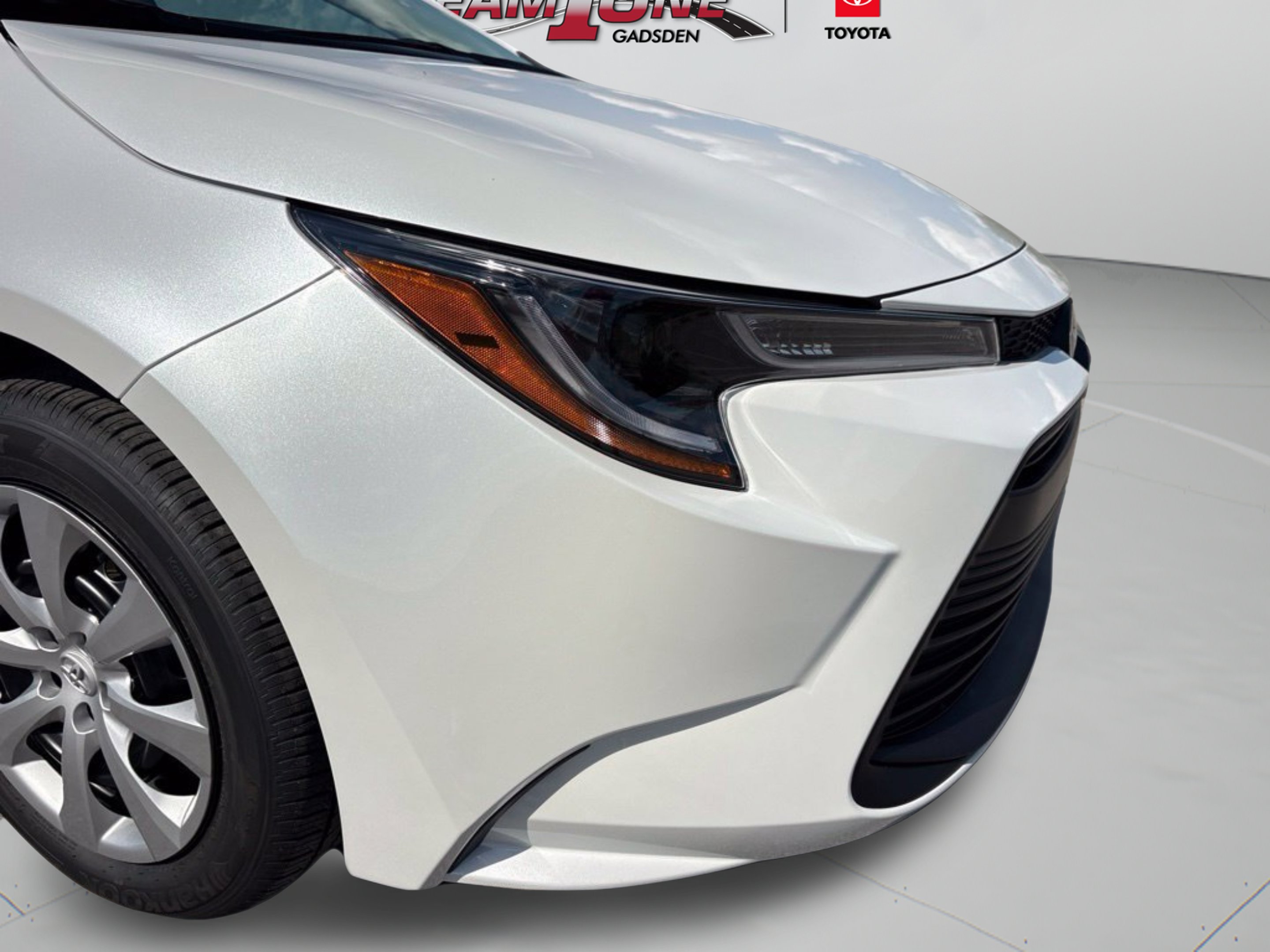 New 2027 Toyota Corolla LE FWD image 30
