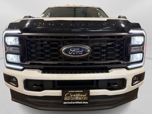 Used 2024 Ford F250 XL w/ STX Appearance Package AWD/4WD image 10