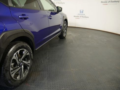 Used 2024 Subaru Crosstrek 2.0i Premium AWD/4WD image 4