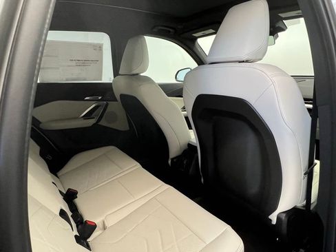 New 2026 BMW X1 xDrive28i image 8