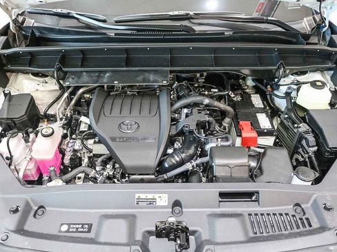 New 2026 Toyota Highlander Limited image 14