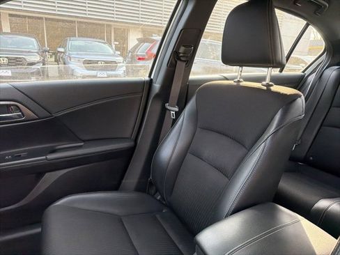 Certified 2017 Honda Accord Sport image 4