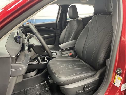 Used 2024 Ford Mustang Mach-E Select image 4