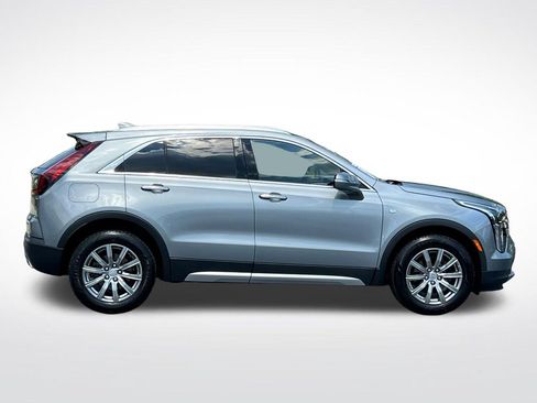 Used 2023 Cadillac XT4 Premium Luxury FWD image 4