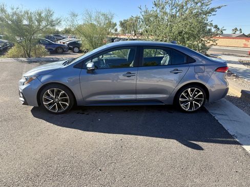 Used 2022 Toyota Corolla SE image 6