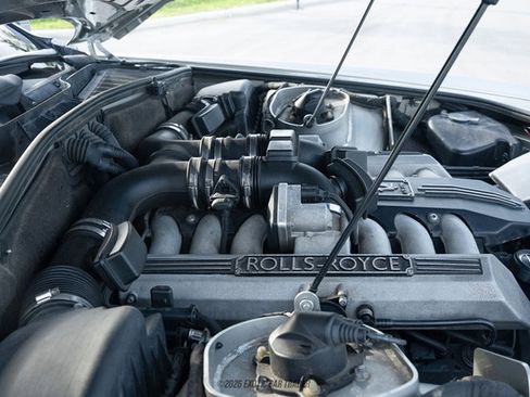 Used 2005 Rolls-Royce Phantom Sedan RWD image 17