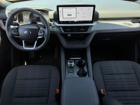 Certified 2025 Ford Explorer ST-Line RWD image 12
