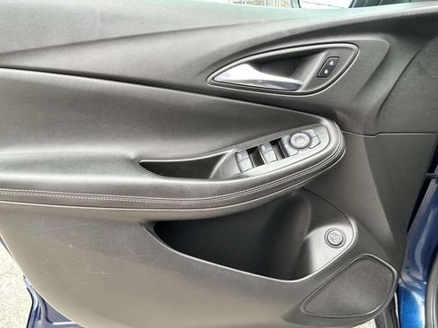 Used 2023 Buick Encore GX Select FWD image 13