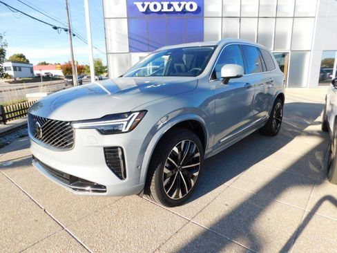 New 2026 Volvo XC90 B6 Plus w/ Protection Package Premier image 2