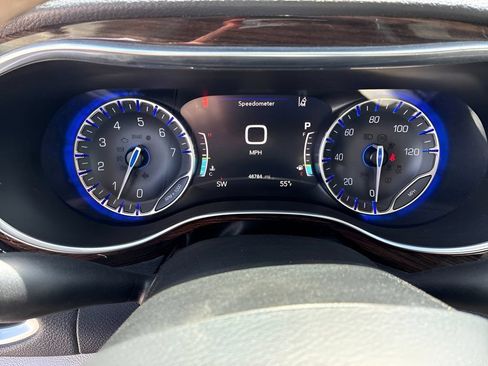 Used 2021 Chrysler Pacifica Limited w/ Premium & Safety Sphere Group AWD/4WD image 15
