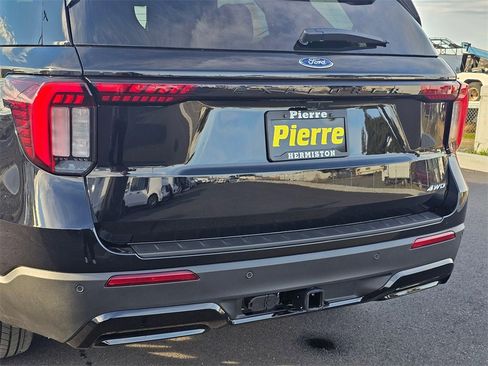 New 2026 Ford Explorer ST-Line image 7