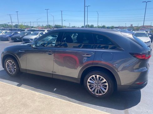 Certified 2024 MAZDA CX-90 Plug-In Hybrid w/ Preferred AWD/4WD image 4