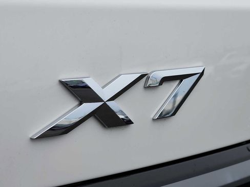 Used 2026 BMW X7 xDrive40i w/ M Sport Package image 29