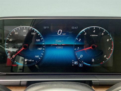 Used 2022 Mercedes-Benz GLE 350 image 26
