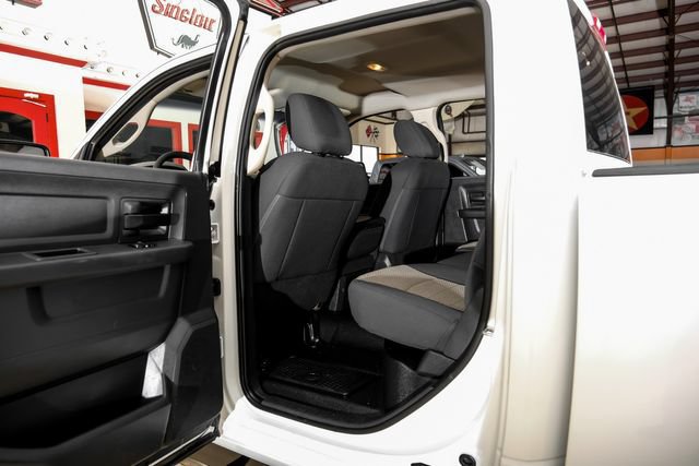 Used 2012 RAM 2500 ST w/ Chrome Appearance Group AWD/4WD image 35