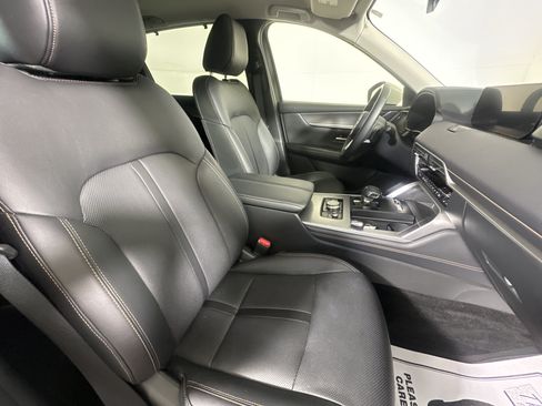 Certified 2024 MAZDA CX-90 3.3 Turbo w/ Preferred Plus AWD/4WD image 26