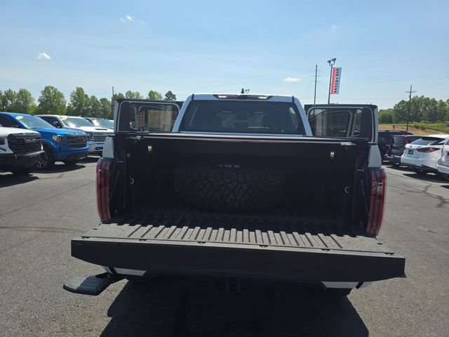 Used 2026 Toyota Tundra Platinum AWD/4WD image 14