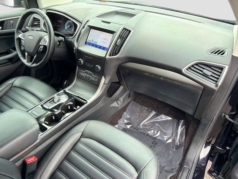 Used 2020 Ford Edge SEL w/ Convenience Package image 13