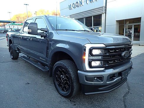 Used 2024 Ford F250 Lariat w/ Lariat Ultimate Package image 11