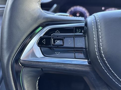 Used 2024 Jeep Grand Cherokee L Overland w/ Advanced Protech Group III image 31