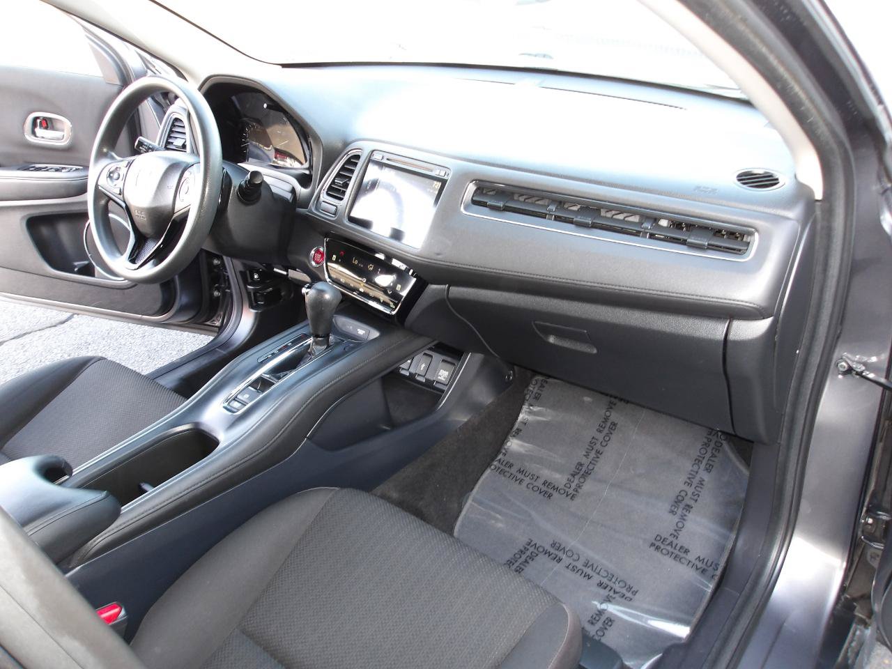 Used 2017 Honda HR-V EX image 13