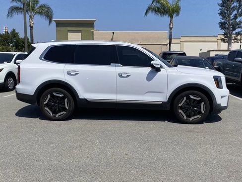 Used 2024 Kia Telluride S w/ S Sunroof Package AWD/4WD image 2