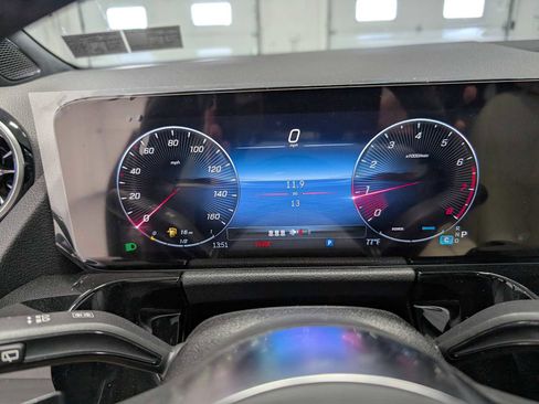 Used 2026 Mercedes-Benz GLA 250 4MATIC image 23