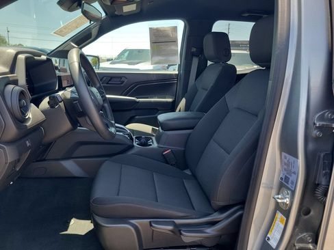 Used 2026 Chevrolet Colorado Trail Boss AWD/4WD image 19