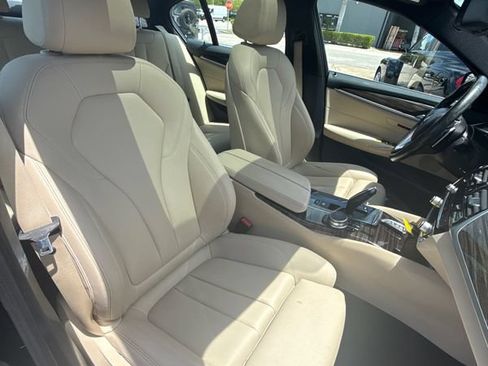 Used 2019 BMW 530i xDrive w/ Convenience Package AWD/4WD image 17