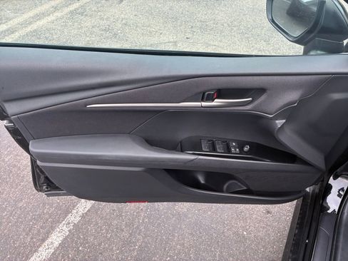 Used 2025 Toyota Camry LE image 20