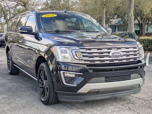 Used 2021 Ford Expedition Max Limited image 4