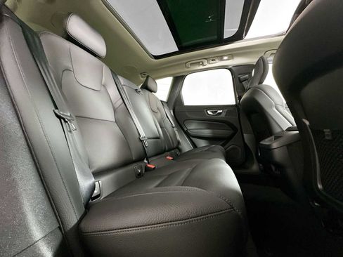 Used 2025 Volvo XC60 B5 Plus w/ Protection Package Premier image 22