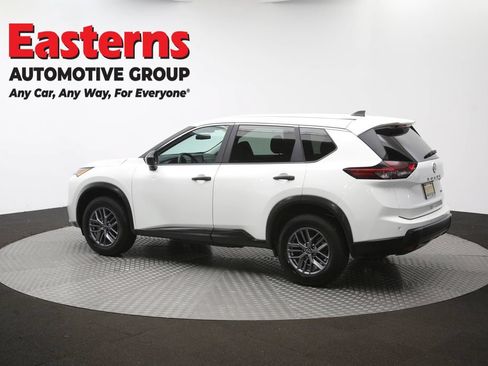 Used 2024 Nissan Rogue S AWD/4WD image 65