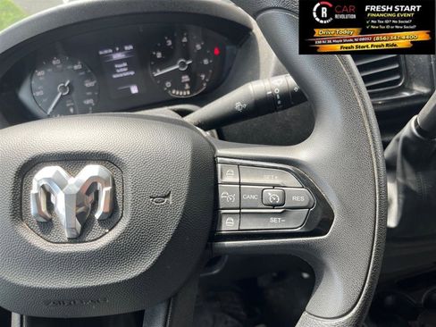 Used 2025 RAM ProMaster 2500 w/ Convenience Group image 18