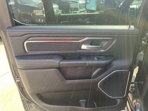 Used 2025 RAM 1500 Laramie w/ Sport Appearance Package AWD/4WD image 21