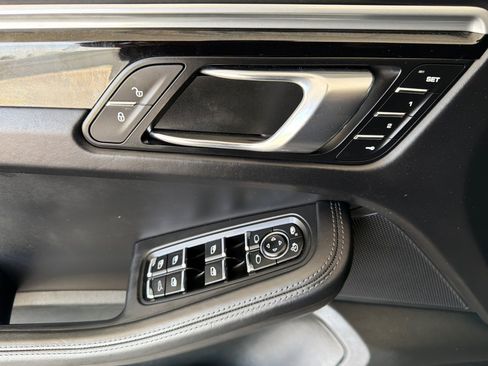 Used 2018 Porsche Macan S AWD/4WD image 10