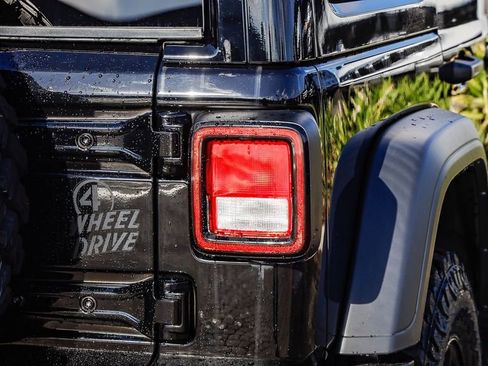 Certified 2022 Jeep Wrangler Unlimited Willys image 10