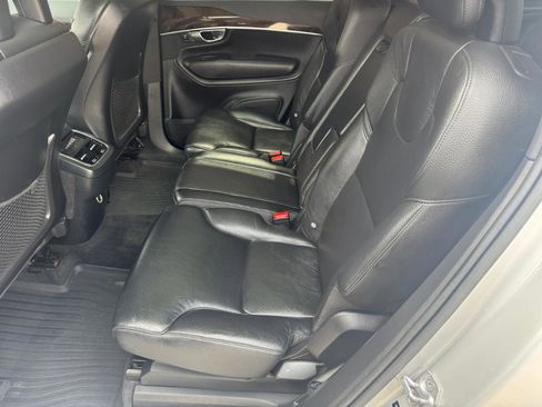 Used 2016 Volvo XC90 T6 Momentum w/ Momentum Plus Package image 6