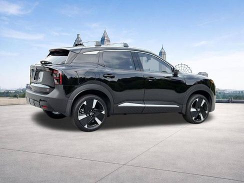 Certified 2025 Nissan Kicks SR w/ SR Premium Package FWD image 28