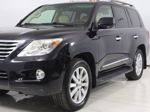 Used 2010 Lexus LX 570 4WD w/ Preferred Accessory Package image 58