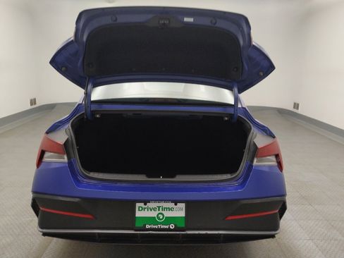 Used 2024 Hyundai Elantra SEL image 29