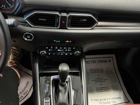 Certified 2024 MAZDA CX-5 Carbon Edition AWD/4WD image 33