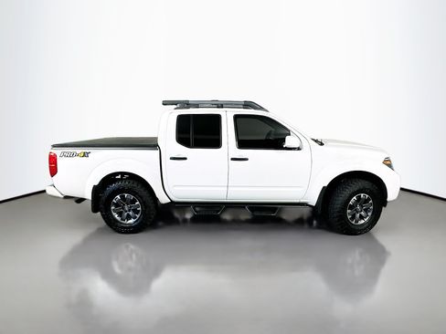 Used 2021 Nissan Frontier PRO-4X w/ Pro-4x Utility Package AWD/4WD image 8
