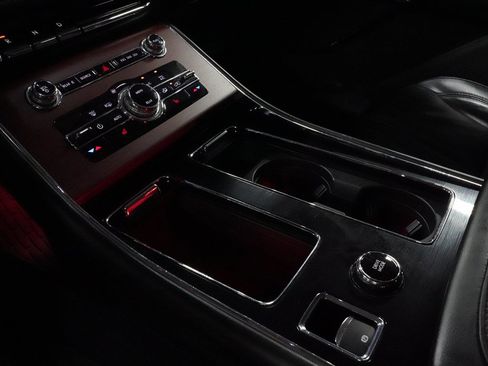 Used 2023 Lincoln Aviator Grand Touring AWD/4WD image 19
