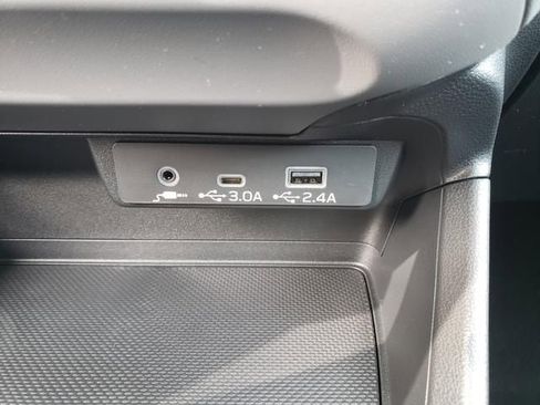 New 2026 Subaru Crosstrek 2.0i Premium image 18