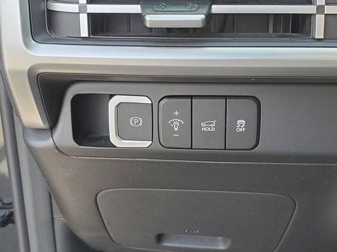 Used 2025 Hyundai Santa Fe SEL FWD image 20