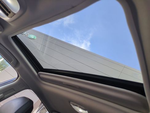 Used 2019 Subaru Crosstrek 2.0i Limited w/ Moonroof Package image 16