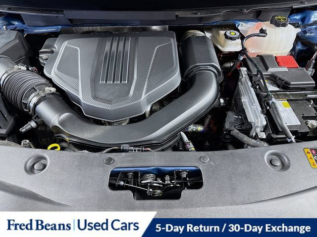 Used 2025 Buick Enclave Preferred FWD image 38